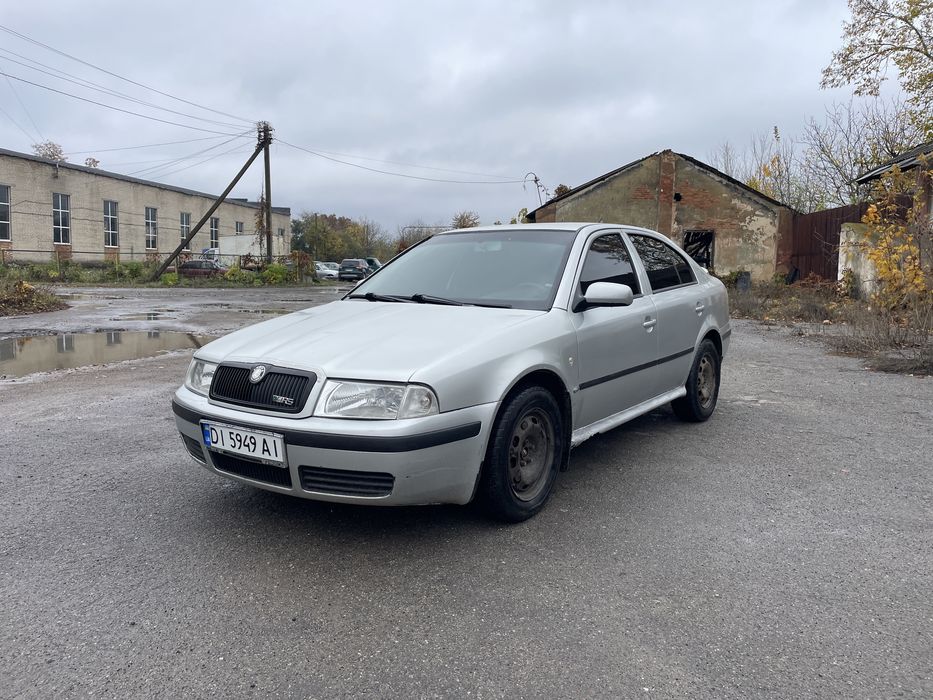Skoda Octavia Tour 1.8 20v turbo