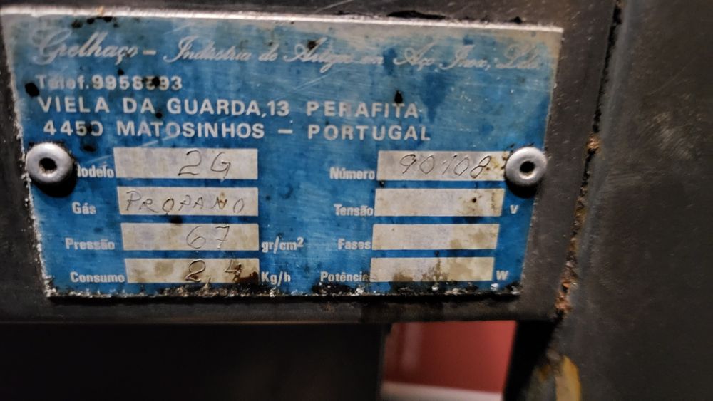 Grelhador a Gás de Pedra