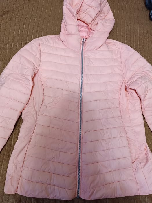 Продам демисезонные куртки