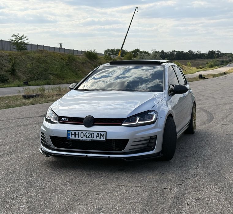 Volkswagen Golf GTI 2014 VIN 3VW4T7AU3FM040224 фото оголошення 2 з 8