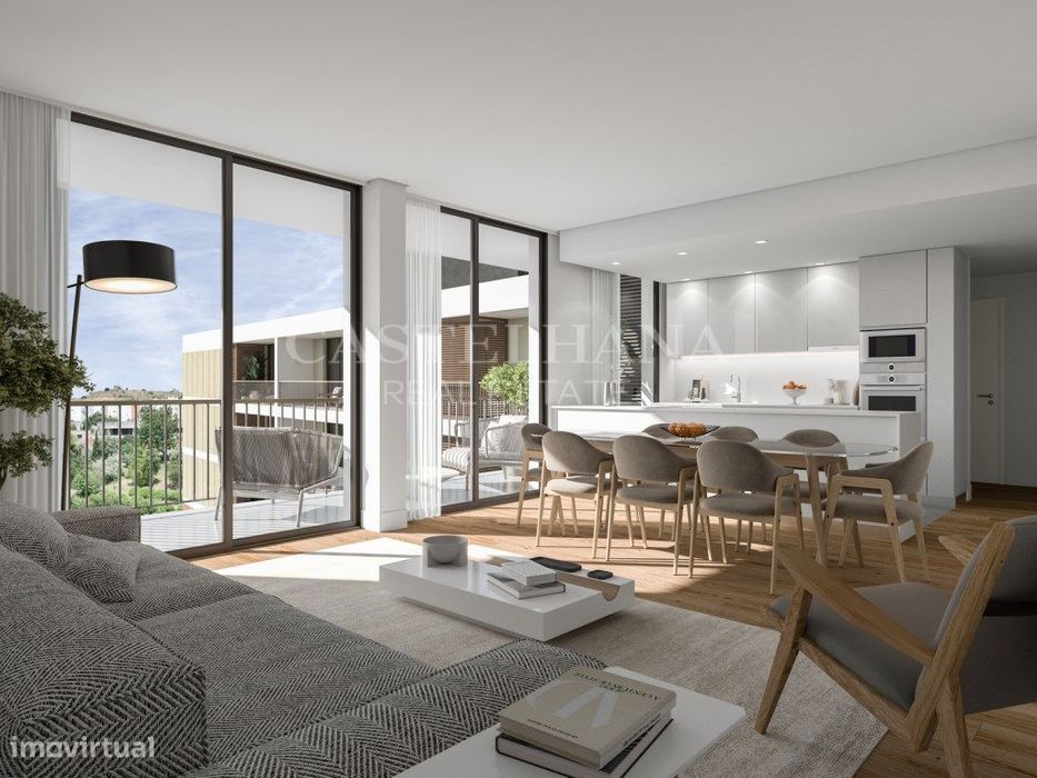 Apartamento T3 com varanda em novo empreendimento em Carnaxide