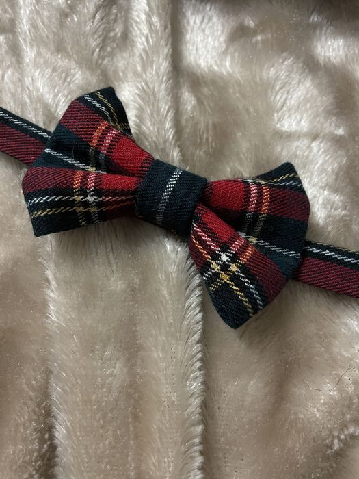 Метелик червоий новорічний в клітинку