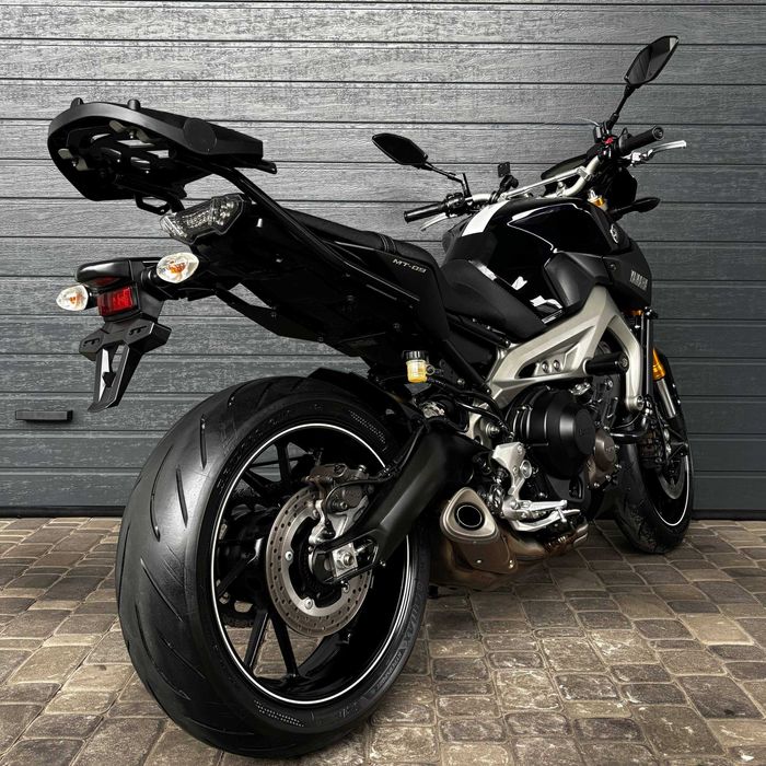 Продам мотоцикл Yamaha MT-09 (1785)
