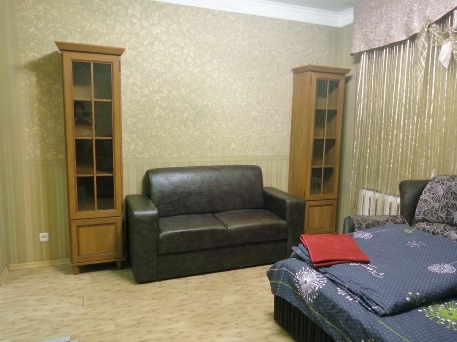 Почасово, посуточно сдам квартиру на Калиновой