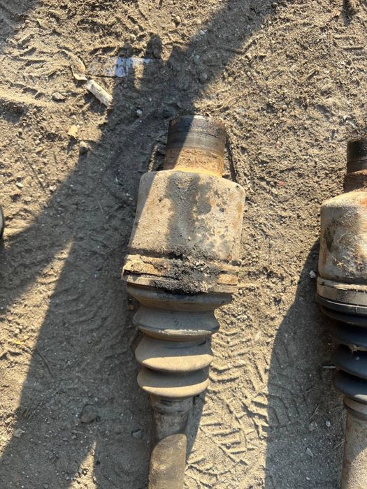 Вал карданный Ssangyong Rexton Y250 2.7 D27DT 2006 перед. Задний,