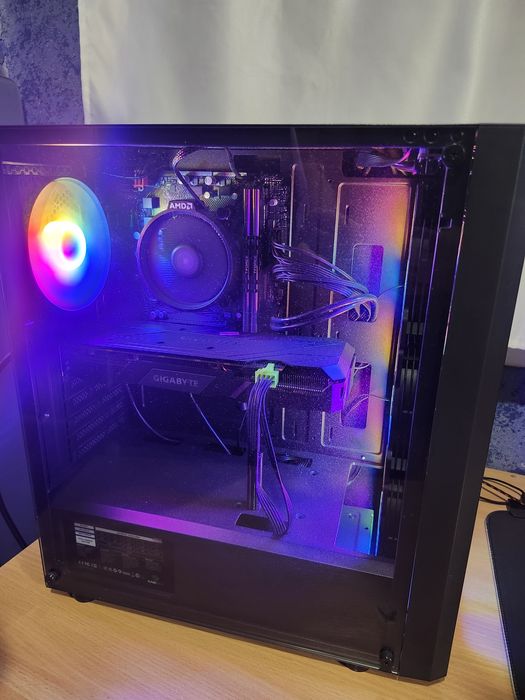 R5 5600 gtx 1660 super 6 GB RAM 16GB 3200 Mhz
