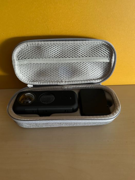 Insta360 ONE X2 + Acessórios