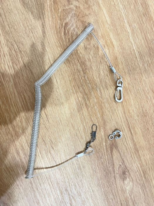 Corrente (trela elastica)para aves para treino ou andar na rua