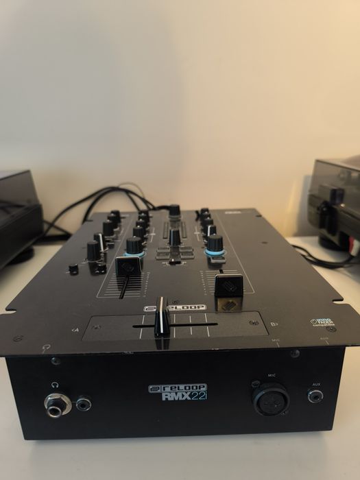 Reloop RMX 22i mikser DJ