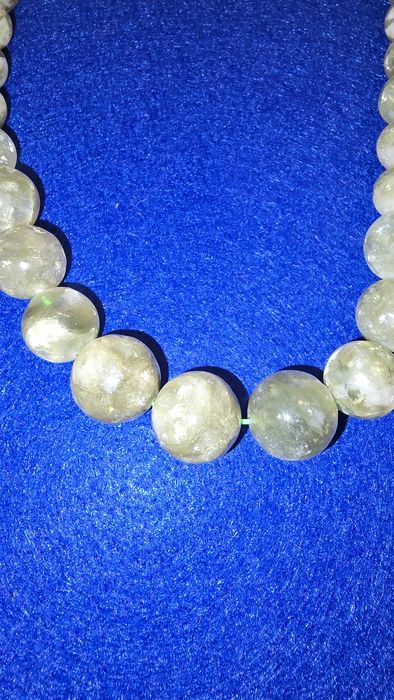 Colar em Lepidolite verde