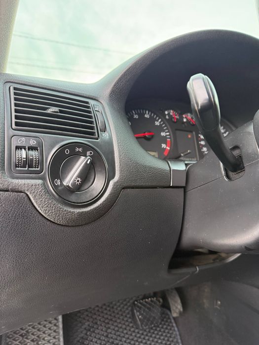 Продам Volkswagen Golf IV 1.6 газ/бензин, автомат