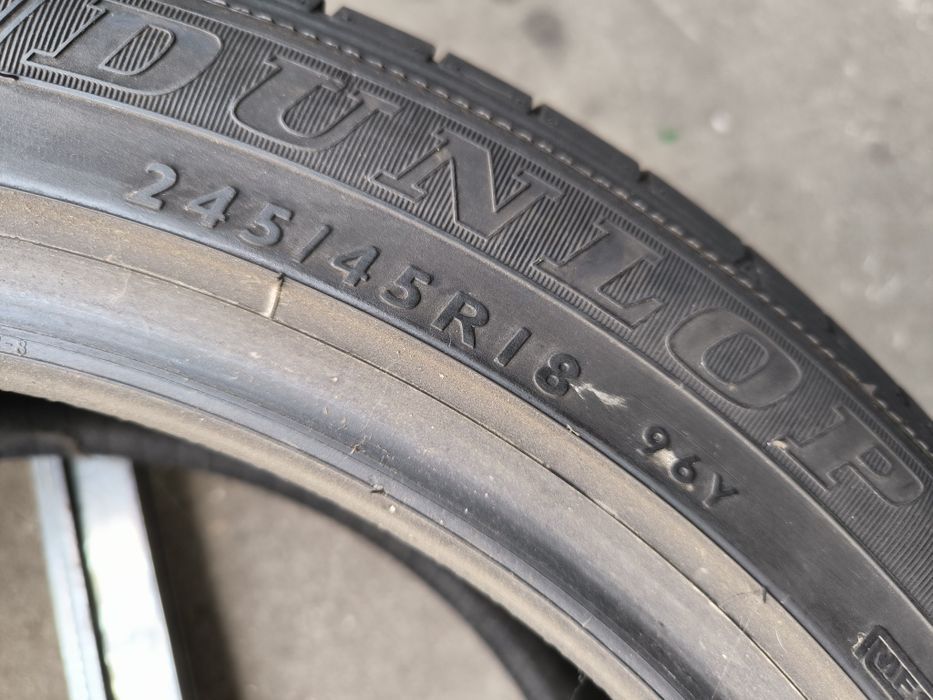 Opony letnie 245/45/18 Dunlop 5.5mm 2szt.
