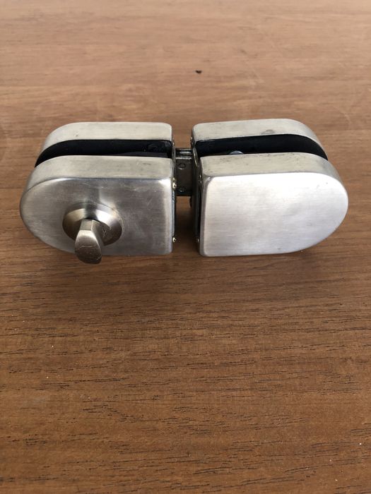 Замок зажимной метал