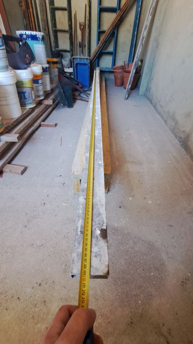 Redução de preço // Vendo réguas de alumínio de pedreiro - Usadas // r