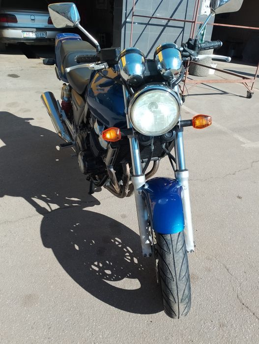 Мотоцикл Honda CB400