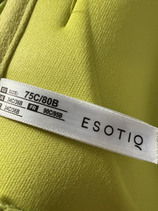 Bikini  Esotiq model Truffle