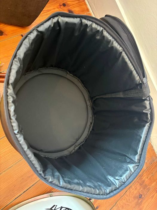 Repinique Ivsom 12" com case, par de baquetas e talabarte