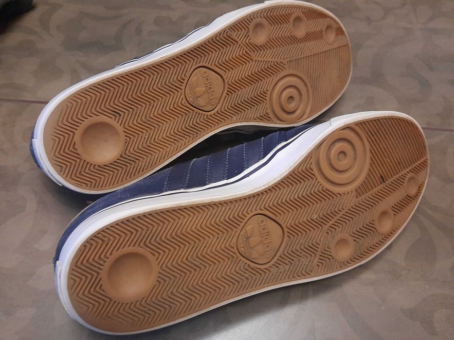 Продам кеды мужские Adidas