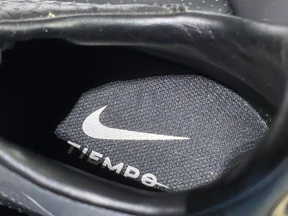Nike Tiempo 39 (24,5cm) buty piłkarskie korki