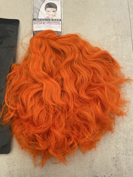 Peruka  pomarańczowa krotkie falowane wlosy cosplay halloween karnawal