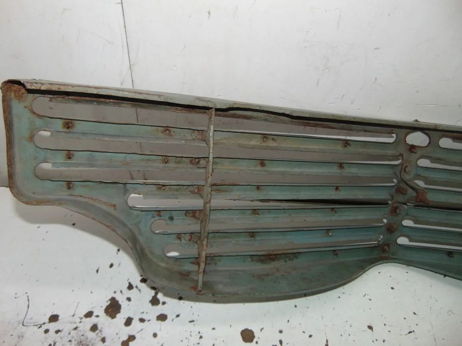 Peugeot 203 grelha " nova de stock antigo