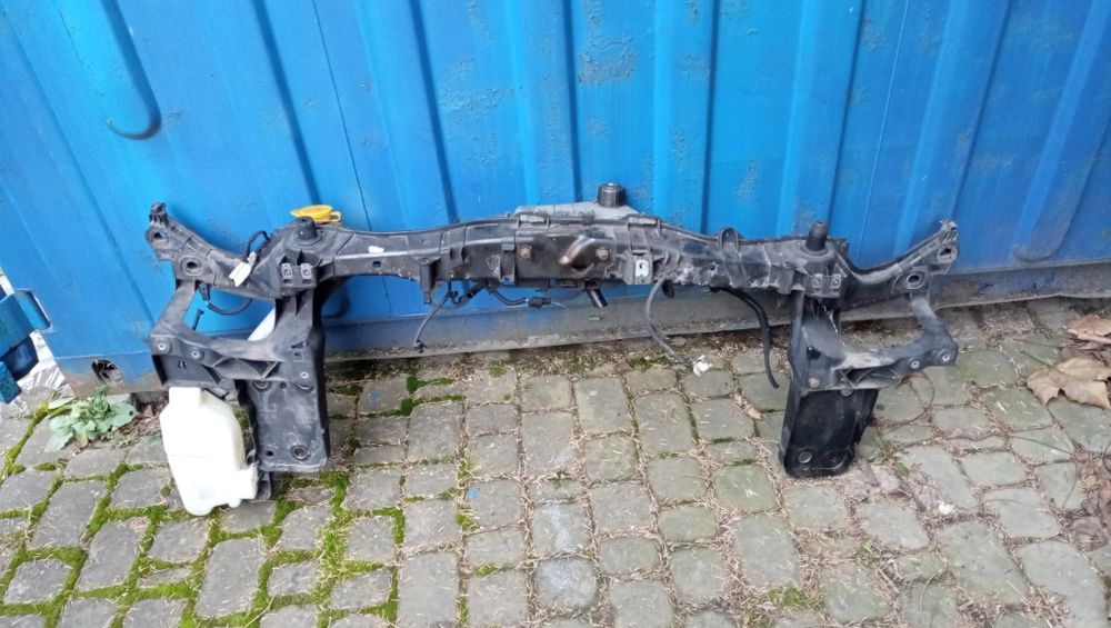 Бампер Рено кенго2 з туманками орігінал (2008-2013)