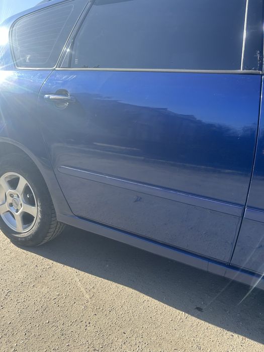 Продам тойота авесис версо