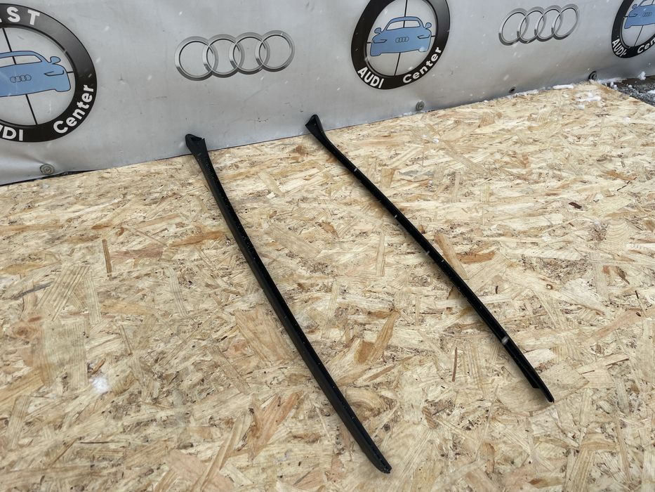 4M0.854.327 Audi Q7 4M Молнинг Лобового Скла Накладка Лобового Скла