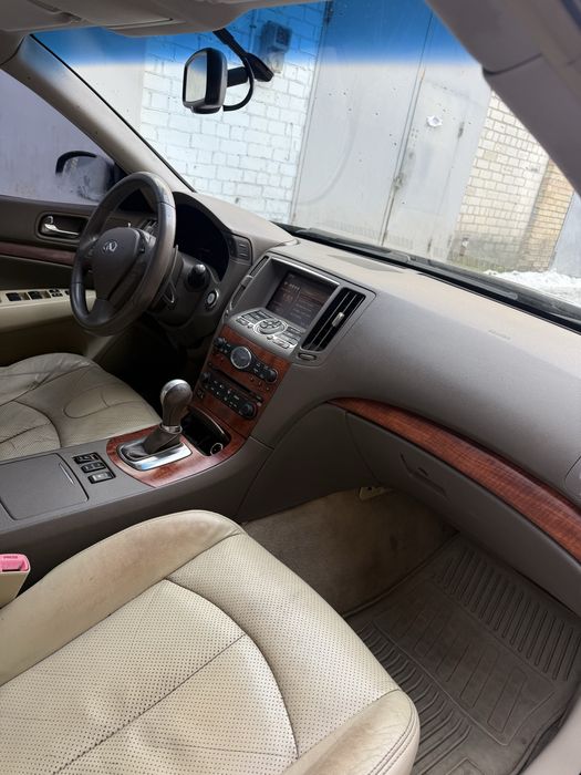 Инфинити G35 полный привод автомат газ бенз