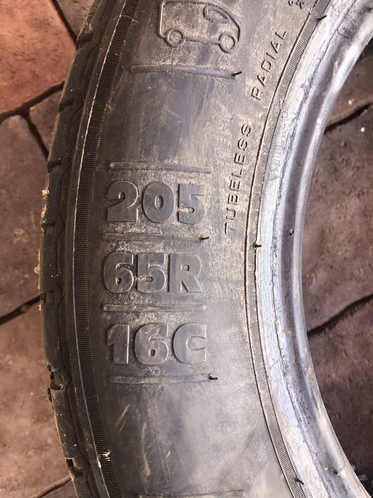 Розмір 205/65R16