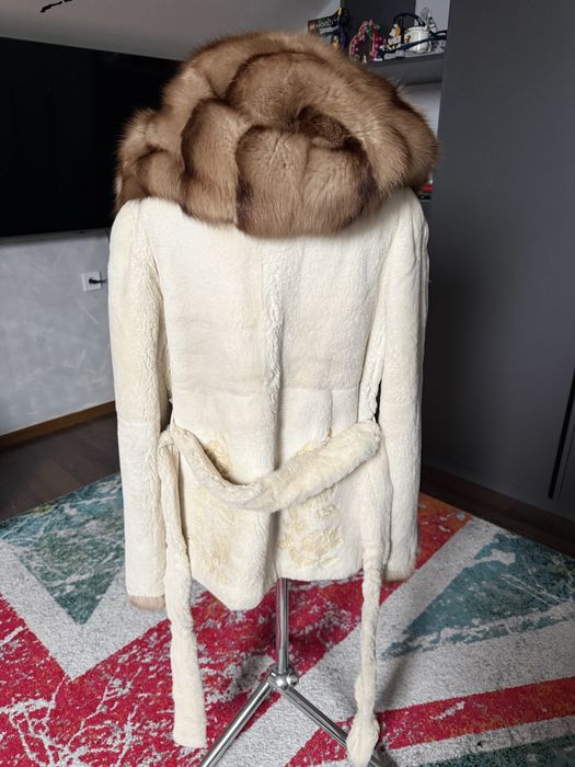 Норкова дизайнерська шуба S Італія