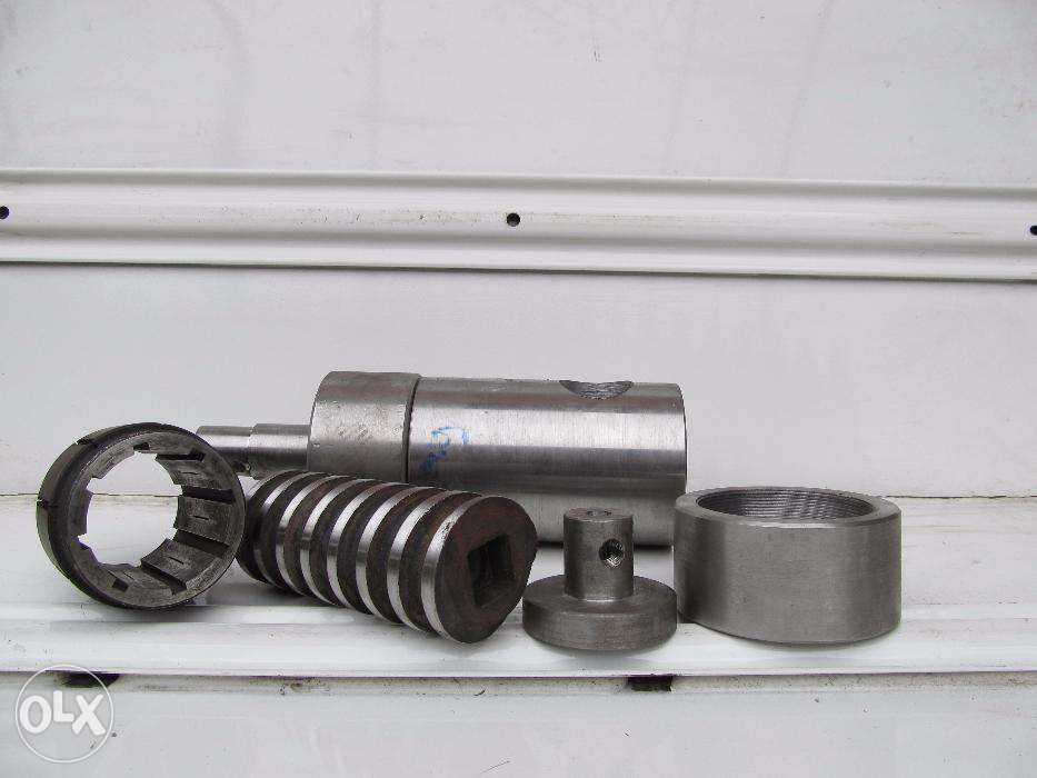 Продам рабочую часть к маслопрессу