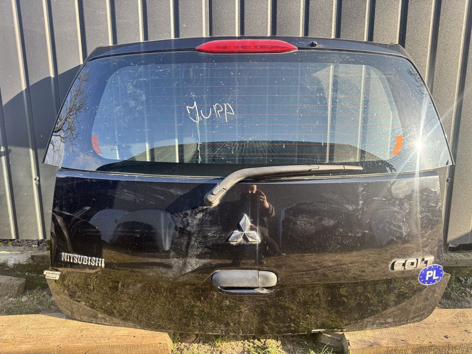 Задня кришка багажника mitsubishi colt 6 ляда задня кольт 6