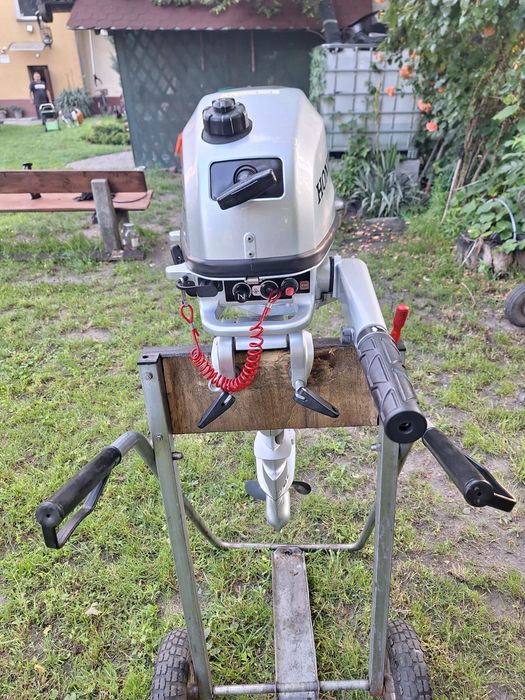 Silnik zaburtowy Honda 6km 4t