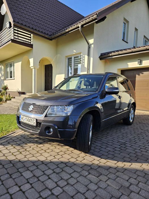 Samochód Suzuki Grand Vitara 2.4 benzyna + gaz
