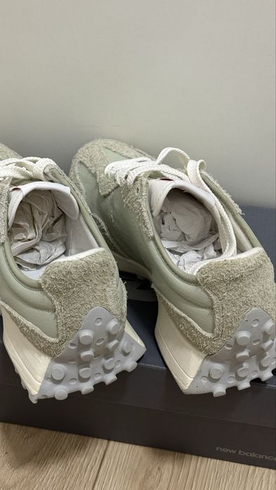 Жіночі кросівки  New Balance