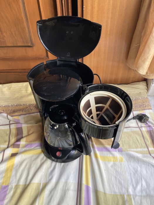 Maquina de cafe filtro Ufesa