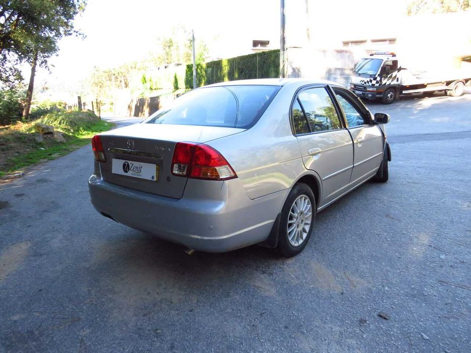 Honda Civic 1.6Vtec de 2003 - Peças Usadas