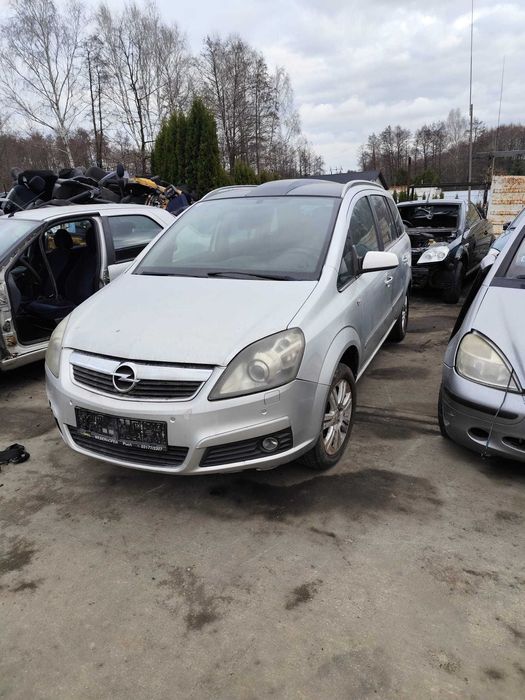 Posiadam czesci opel zafira b