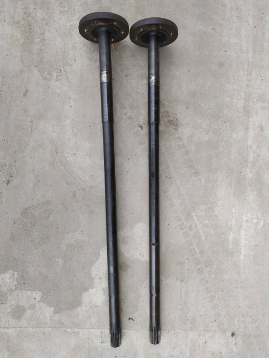 Полуоси заднего моста R15