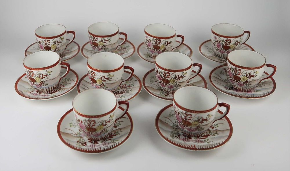 Chávenas de café Vista Alegre Séc. XIX / XX, cada par