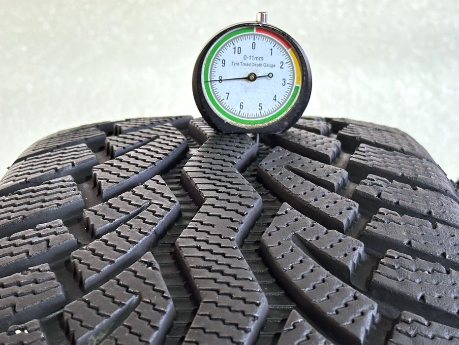 235/65 R17 Apollo Apterra