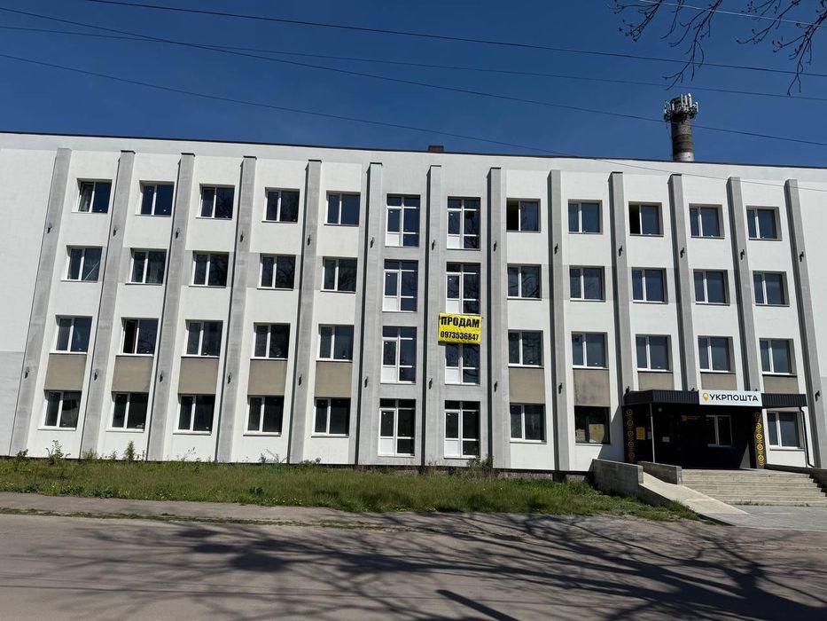Продам 1-кімнатну квартиру в Новобудові ! Великий Олексин! 1 - поверх!