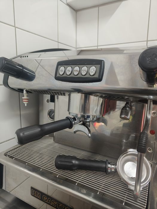 Profesjonalny ekspres do kawy RM Gastro ł