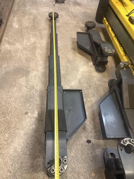 Podnosnik kolumnowy GORGHI   4 T