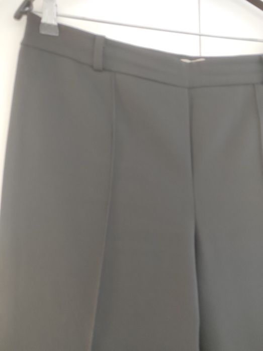 Класичні брюки від Rinascimento , Італія, L-XL.