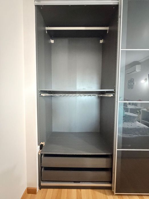 Roupeiro preto IKEA 236x200x58