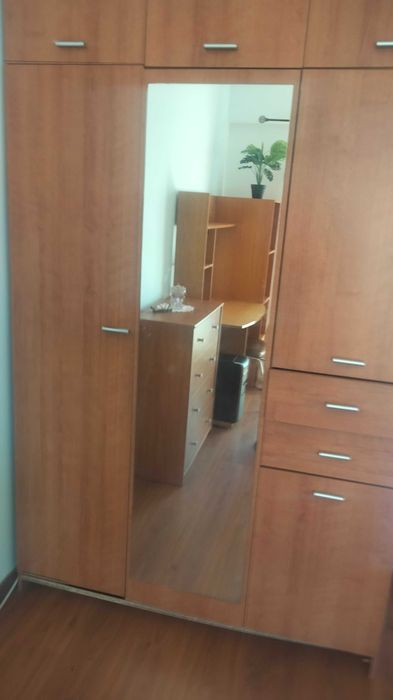 Quarto para Arrendar em Queluz