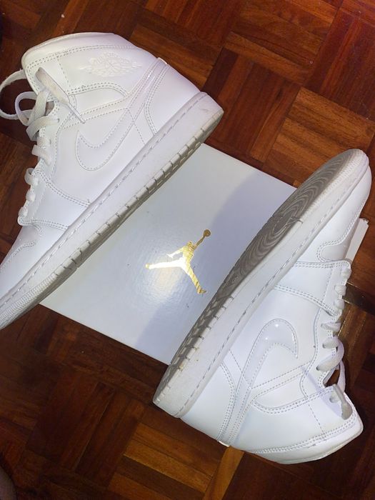 Air jordan 1 mid branco tamanho 42