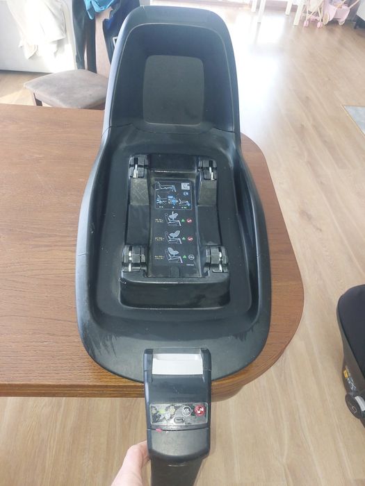 Nosidełko maxi cosi z bazą